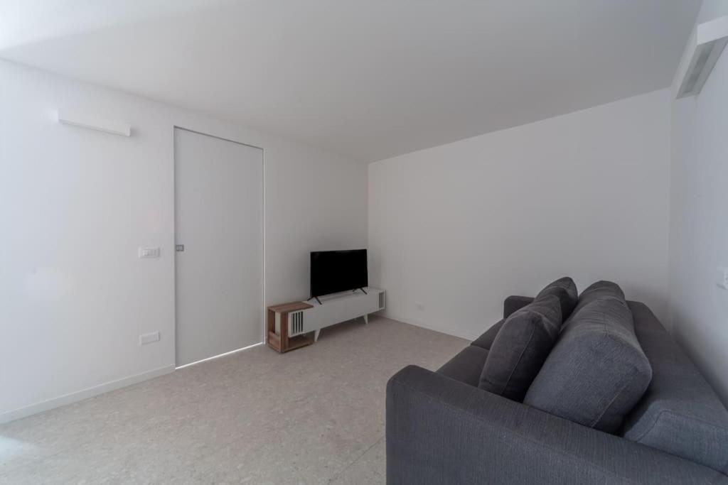 Milano Loft-Hosted By Sweetstay Εξωτερικό φωτογραφία