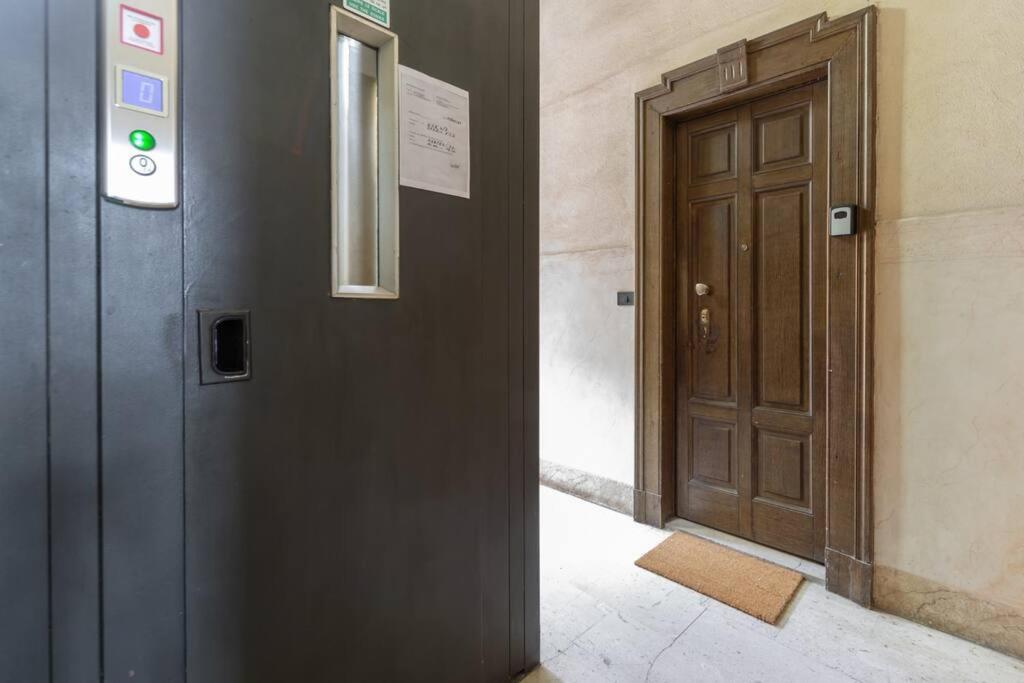 Milano Loft-Hosted By Sweetstay Εξωτερικό φωτογραφία